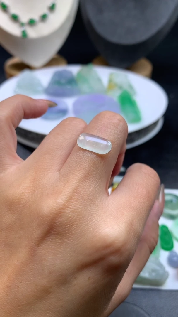 【闪购商品】定制翡翠未镶嵌翡翠