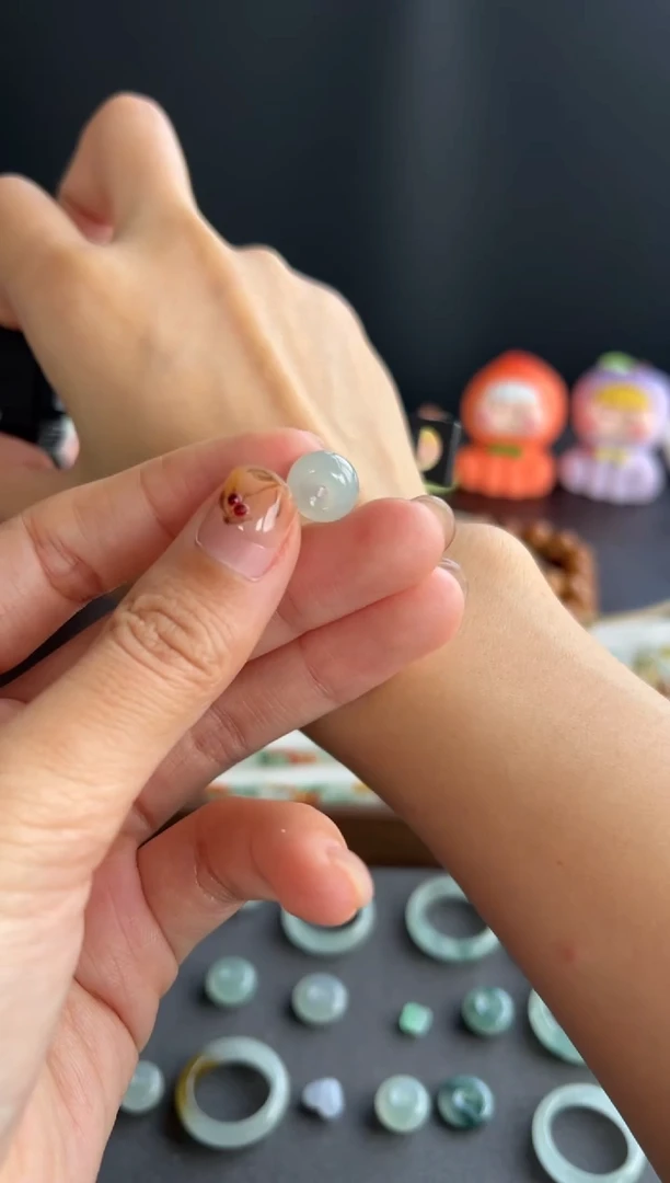 颈饰未镶嵌翡翠325买断