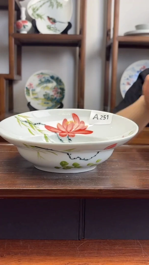 瓷片国韵瓷坊-手绘海螺盘a251