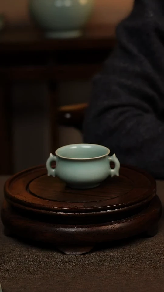 瓷片仿古天青全手工双耳杯60ml 一级 不带礼盒