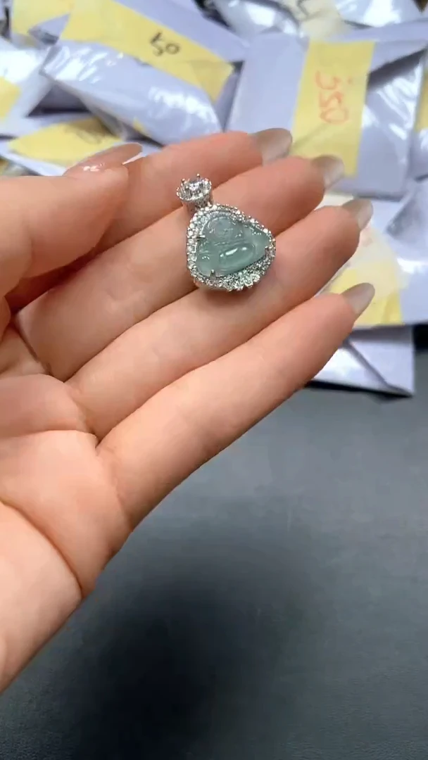 颈饰未镶嵌翡翠甄选精品（吊坠加扣头）多样性发一52