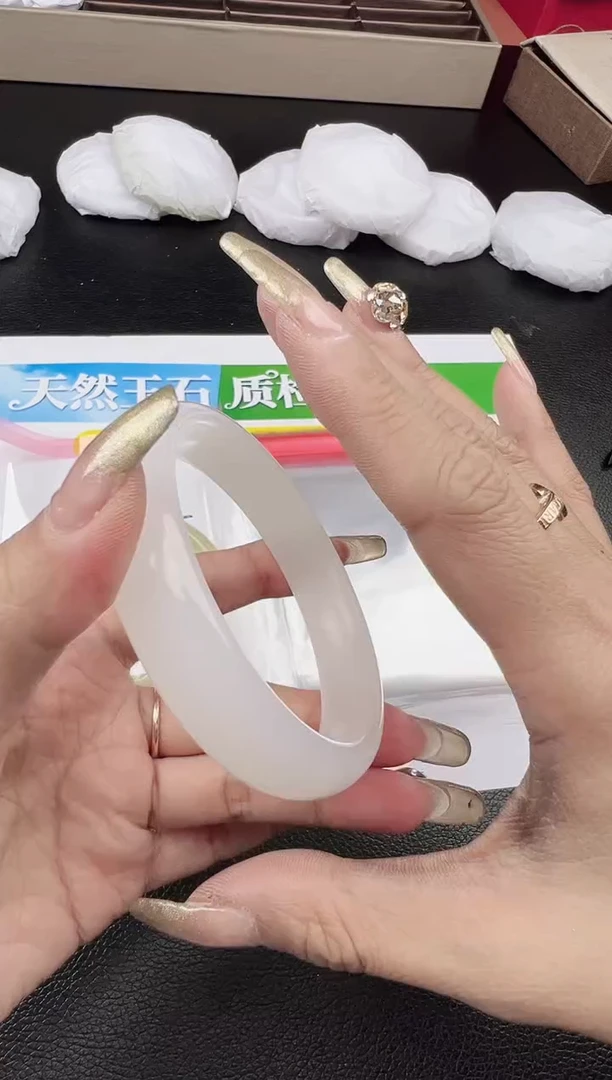 未镶嵌手镯石英质玉圈口 59 60
