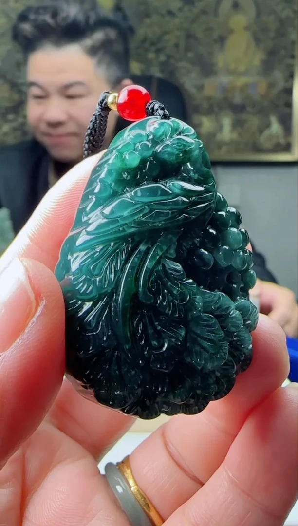 【闪购商品】翡翠颈饰未镶嵌1111111111