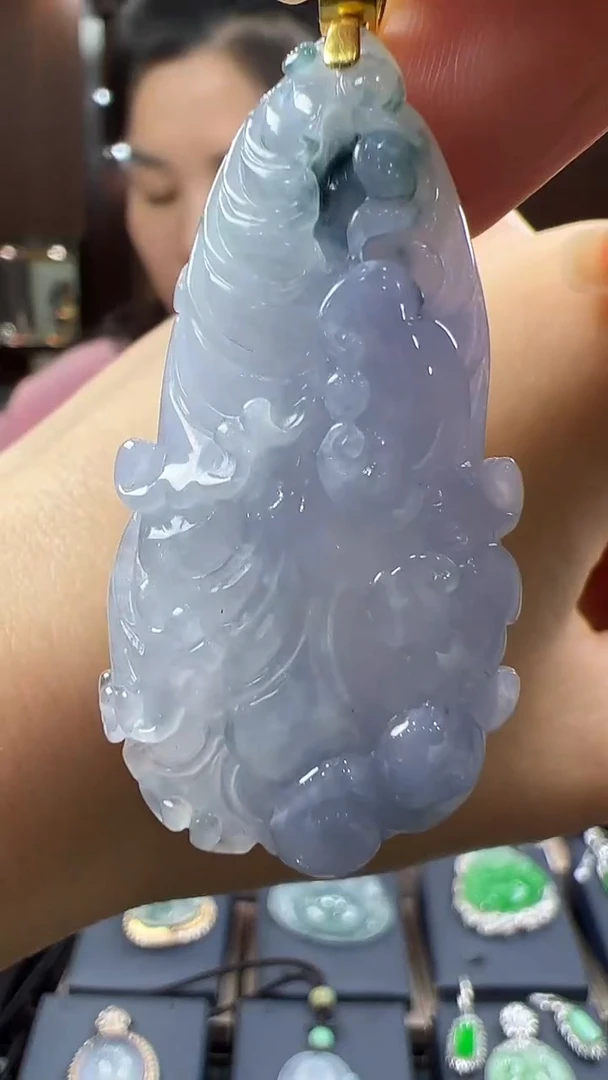 【闪购商品】翡翠挂件18K金镶嵌白菜 不含链