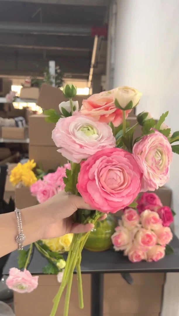 4枝混色手感保湿露莲