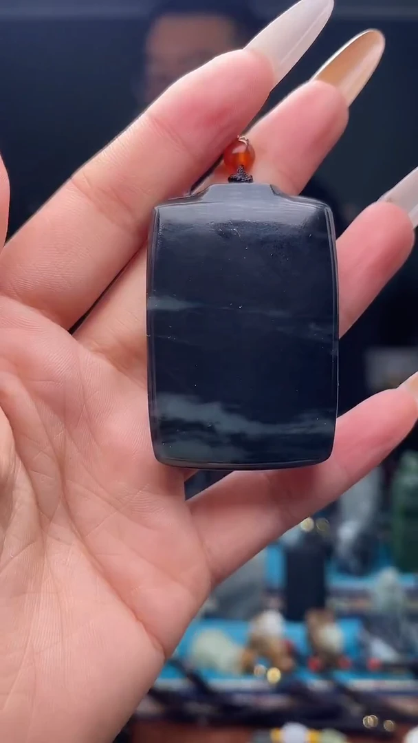 未镶嵌和田玉挂件1