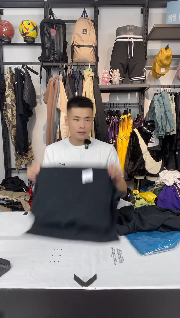 3249编码 瑕疵修复以直播间为准 尺码