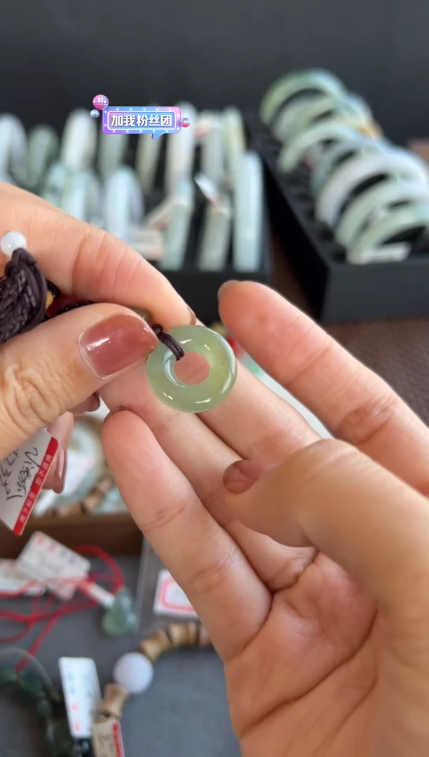 【闪购商品】翡翠颈饰未镶嵌435号