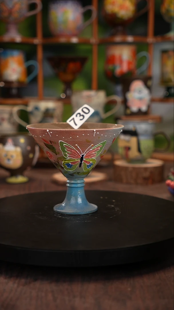 五彩手绘陶瓷紫砂杯