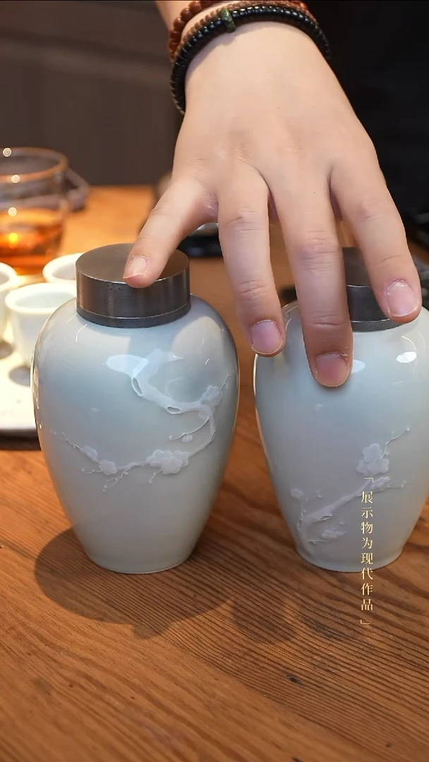 泥塑1982年奇种 老茶 礼盒