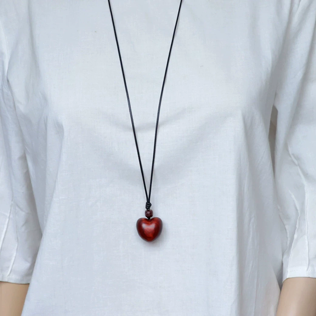 非金属木质项链 简约檀木爱心项链复古长款毛衣链民族风棉麻配饰