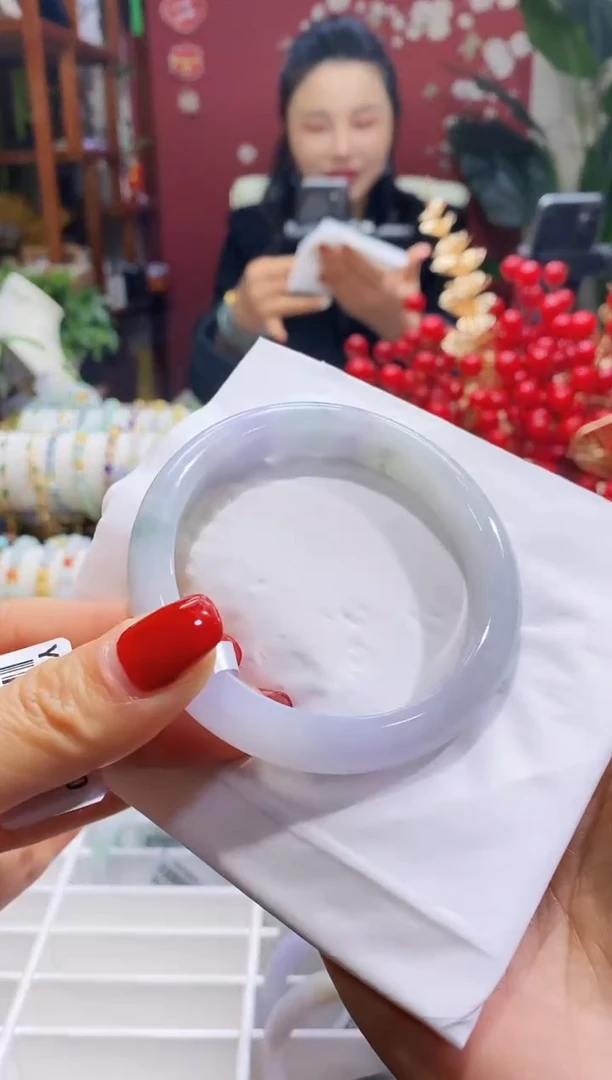 【闪购商品】翡翠手镯未镶嵌16冰飘57.8/12.1*8.1