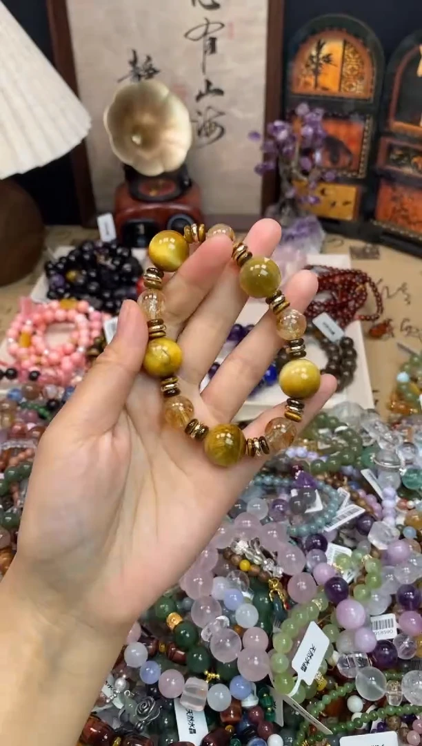 未镶嵌石英质玉手饰422