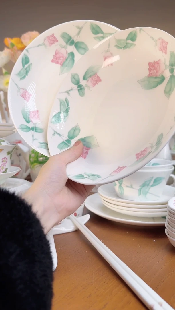 【闪购商品】玫瑰高骨瓷8寸深盘2个