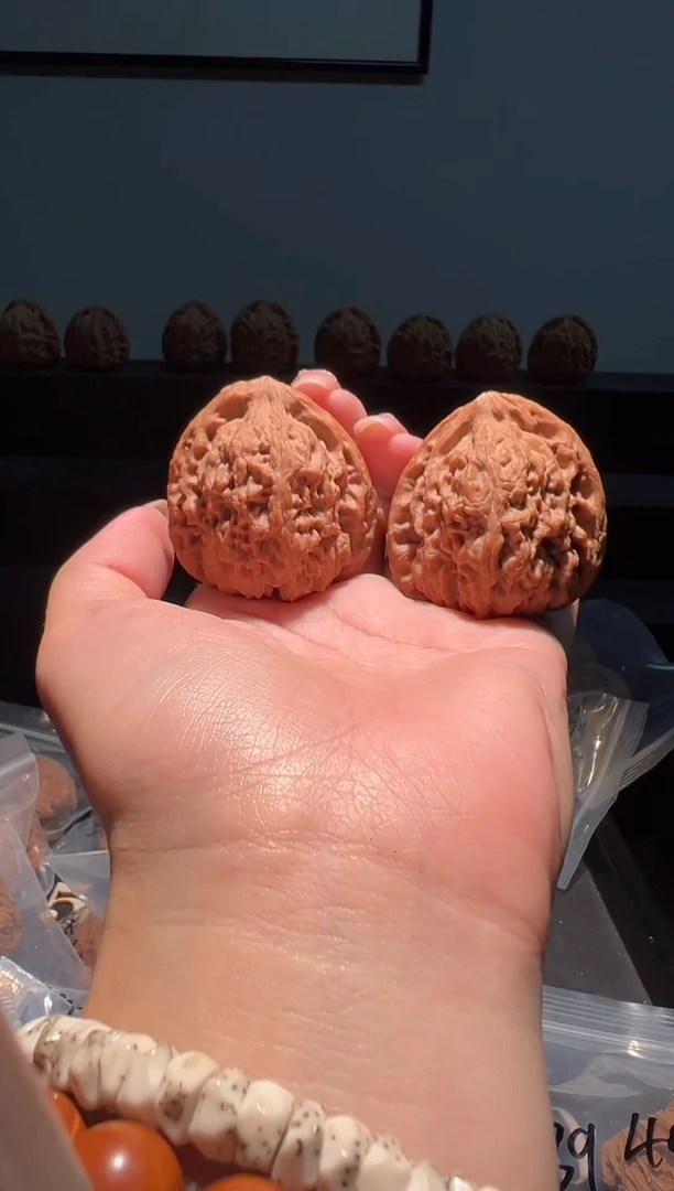 吊坠文玩核桃逗*闹88福利对南疆石