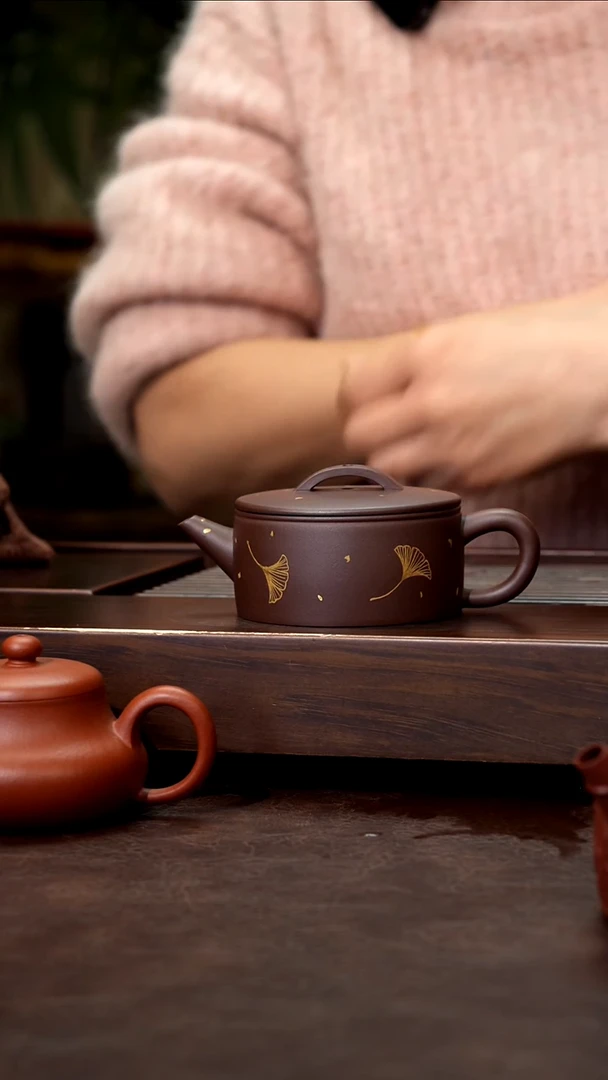 茶壶紫砂紫泥描金一夜暴富汉瓦130cc左右