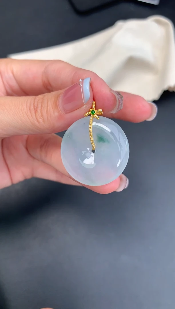 18K金镶嵌定制翡翠48小时鉴赏期 退货不扣服务费