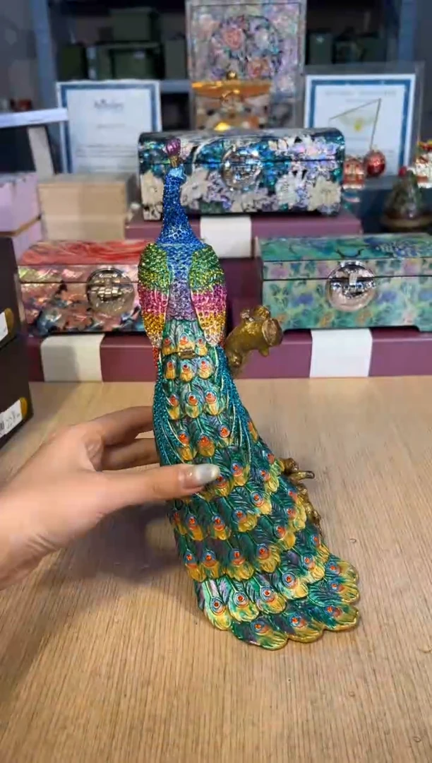 【闪购商品】杯343红盒限定大孔雀