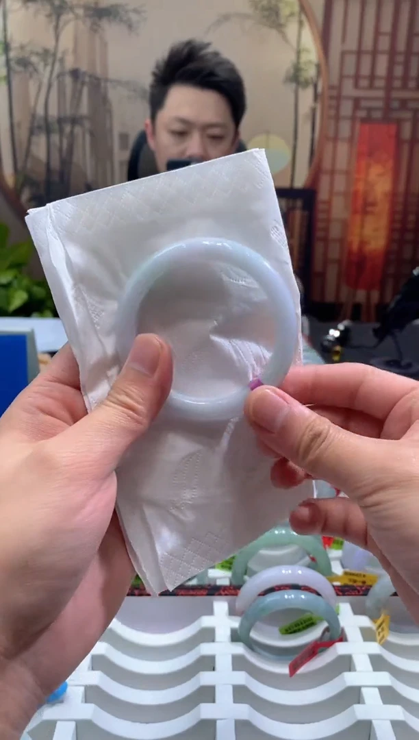 未镶嵌手镯翡翠000085114