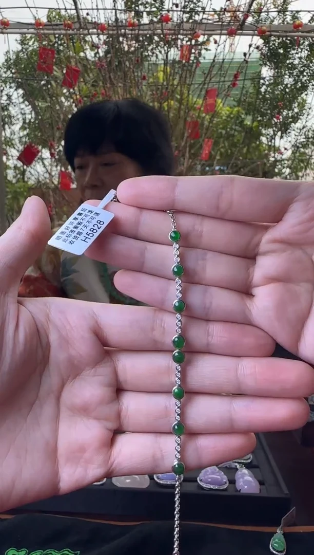 【闪购商品】翡翠手链18K金镶嵌H5828冰绿蛋面手链