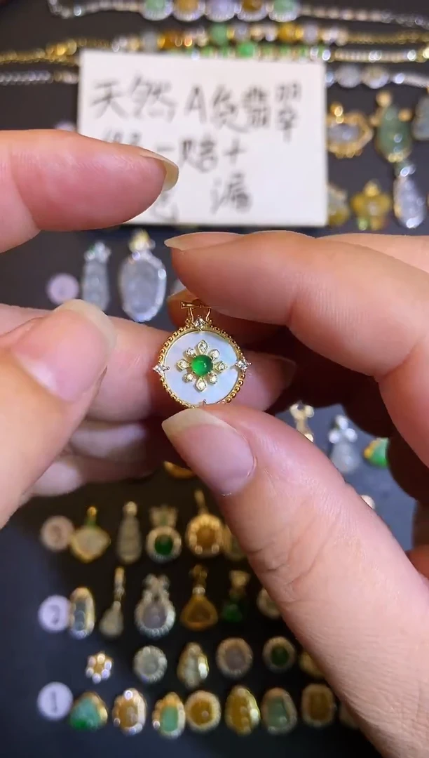 吊坠(不含链)银S925镶嵌翡翠1
