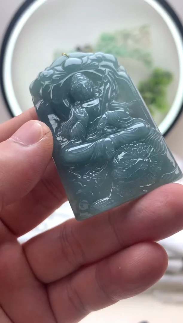 颈饰未镶嵌翡翠文殊