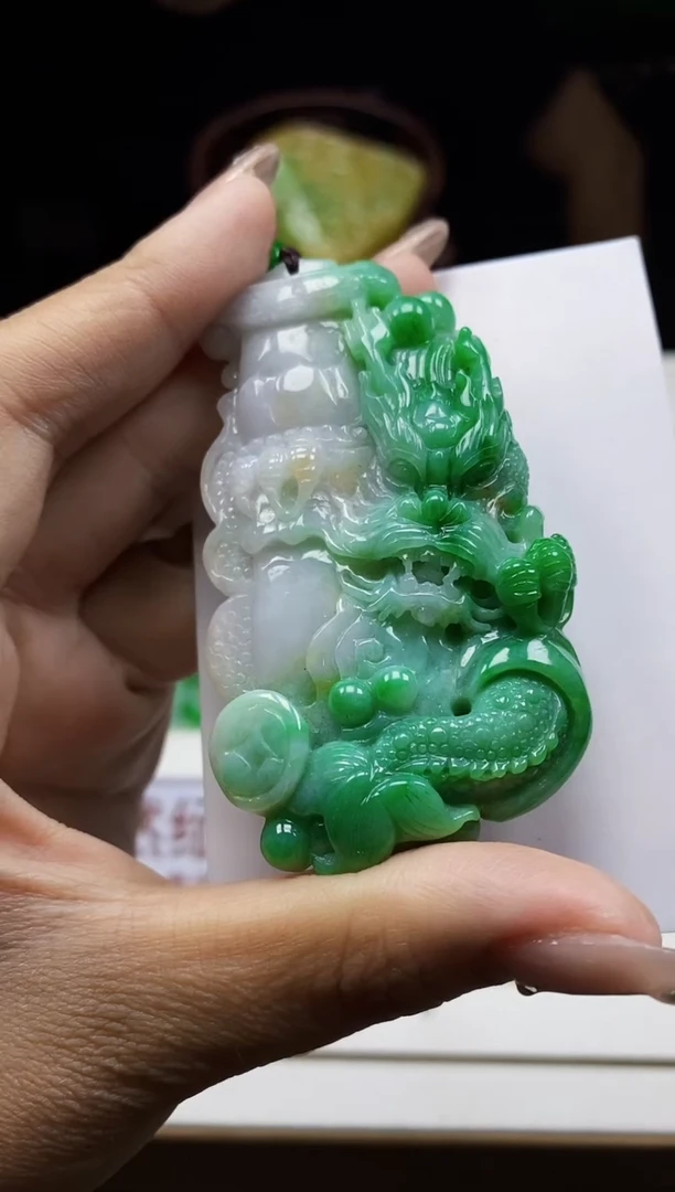 定制翡翠未镶嵌翡翠A货