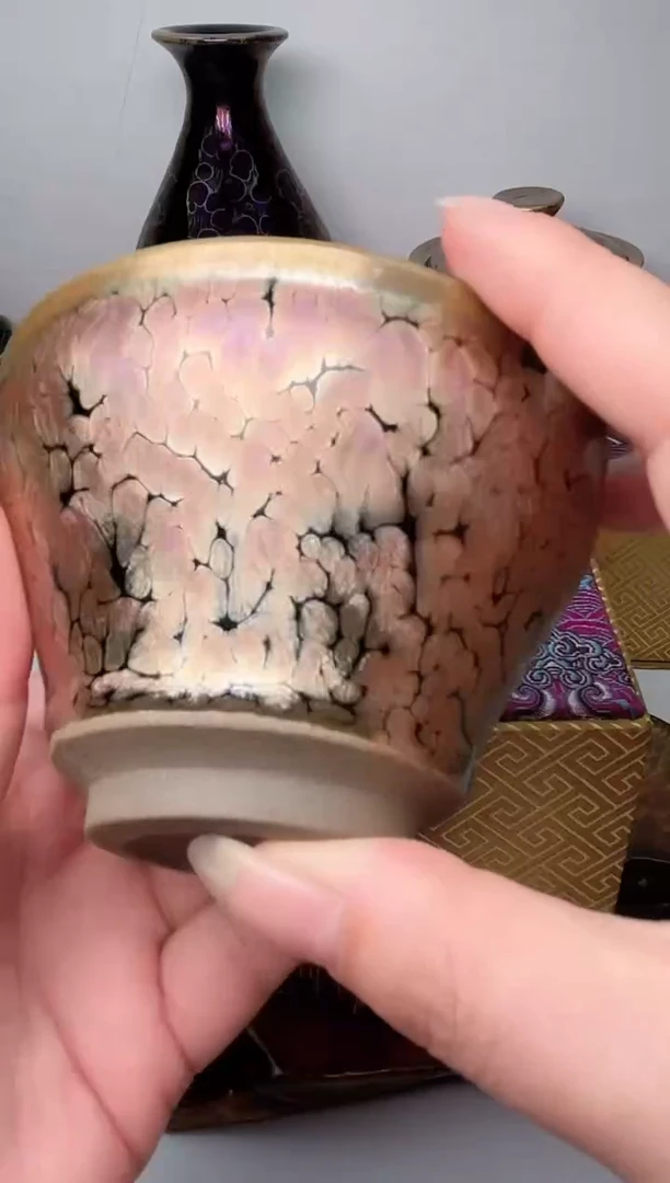 【闪购商品】茶盏春申阁福利1只，微瑕斗金