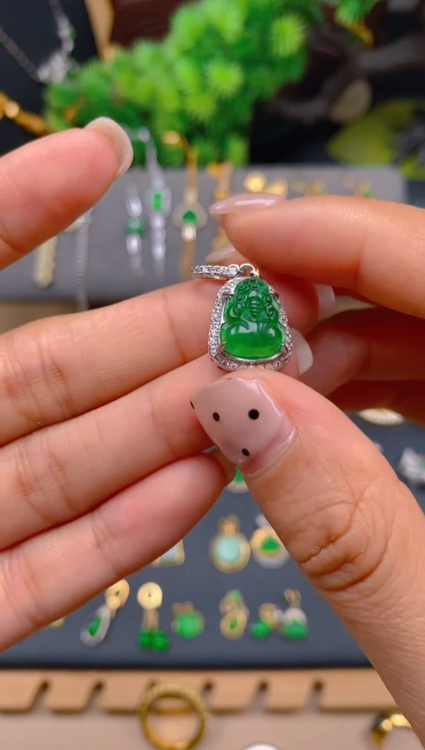 吊坠(不含链)银S925镶嵌翡翠貔貅