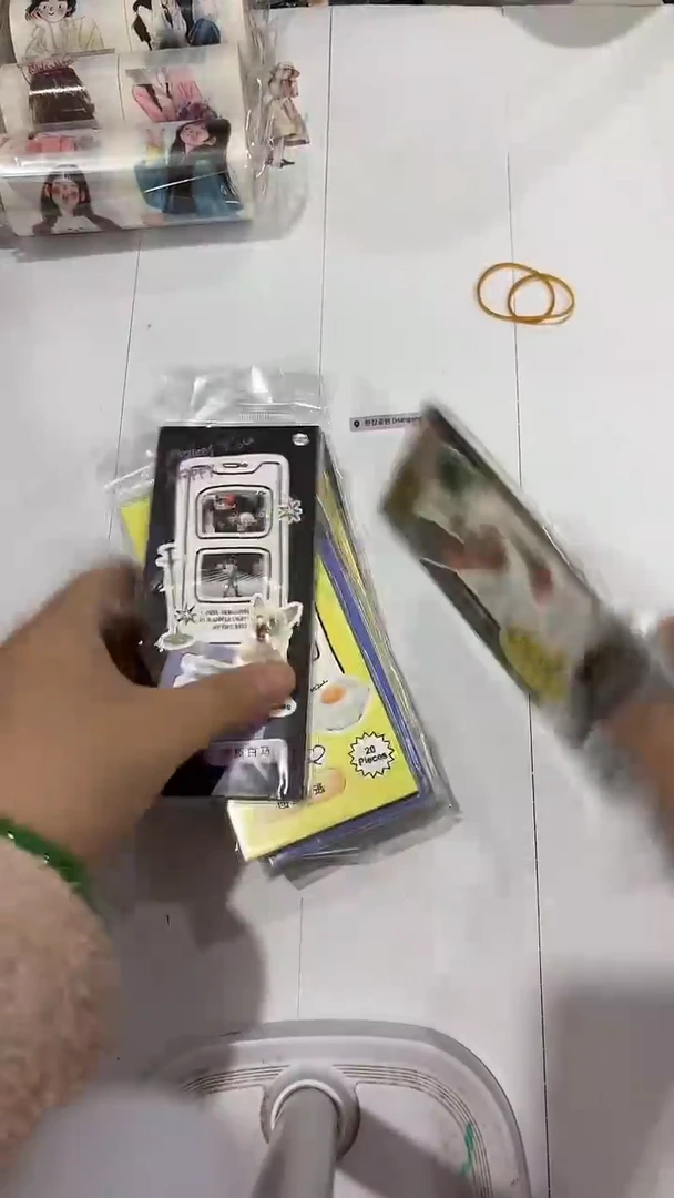 16-108  贴纸本 8本