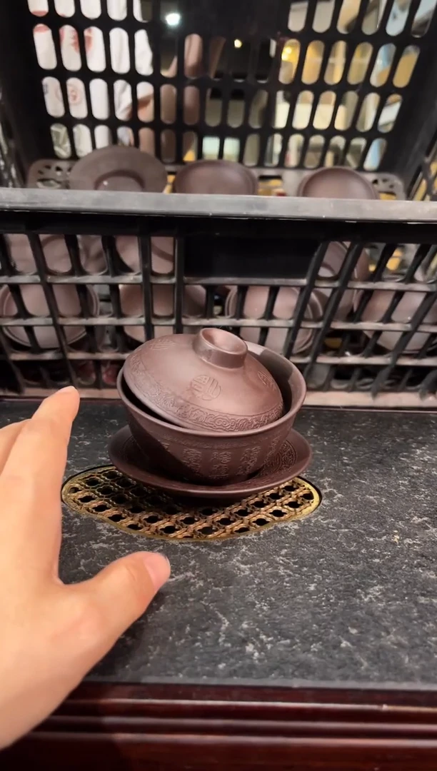 宜兴紫砂 紫砂茶壶  FL