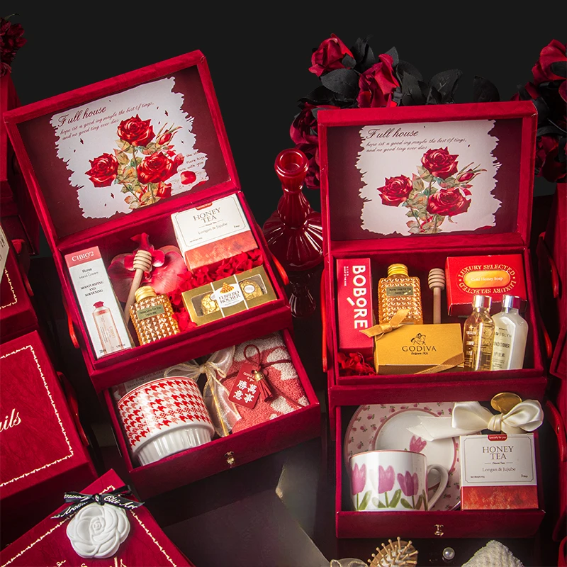 伴手礼女伴娘小众高级感婚礼定制送姐妹团宾客回礼双层化妆镜礼盒