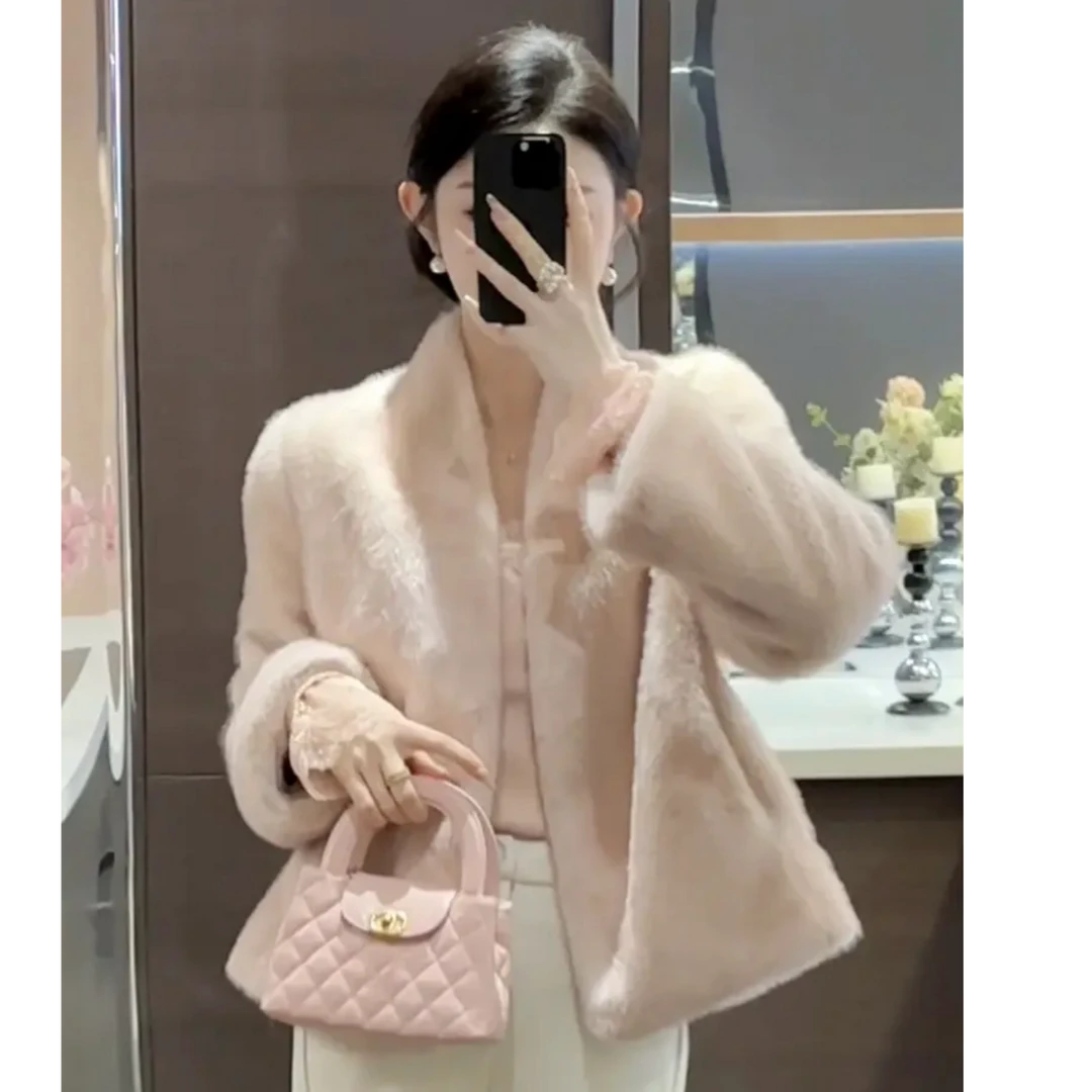 2502【小富婆十字貂】皮毛一体毛绒上衣女高级感冬季仿貂绒毛毛外套