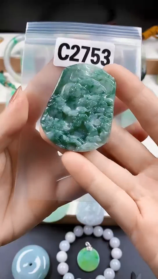 颈饰未镶嵌翡翠天然翡翠吊坠挂件