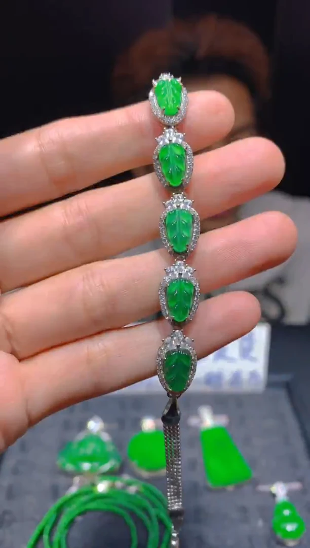 未镶嵌定制翡翠120多样性发货（发其一）