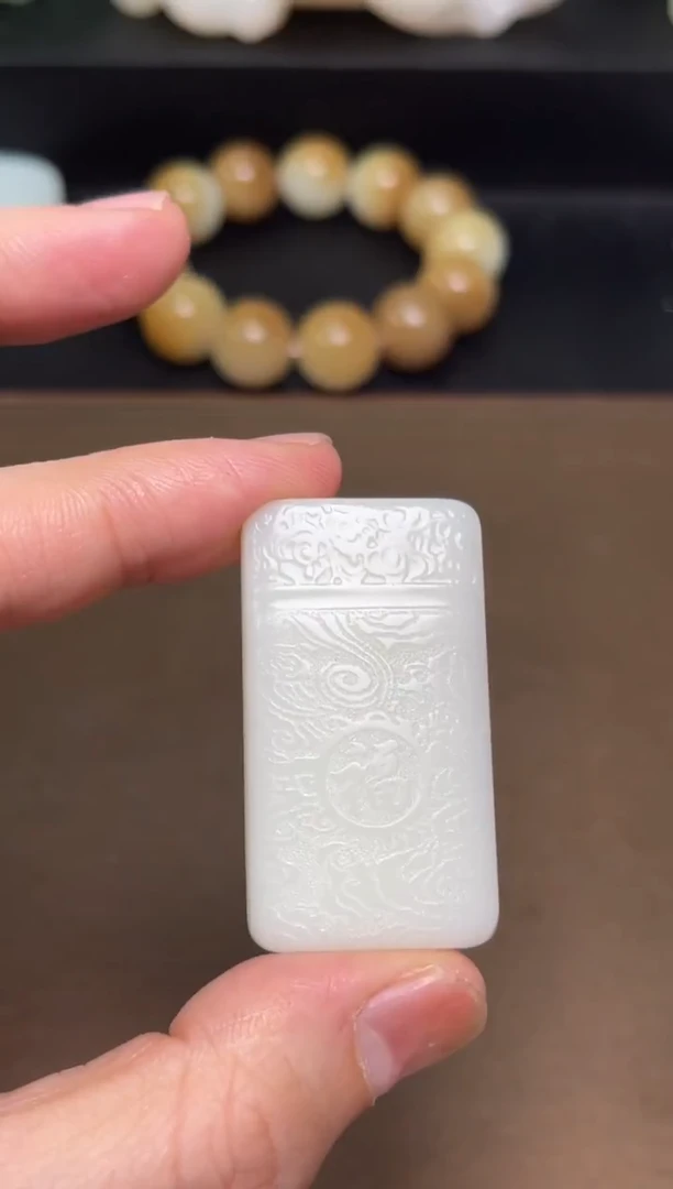 颈饰未镶嵌和田玉11