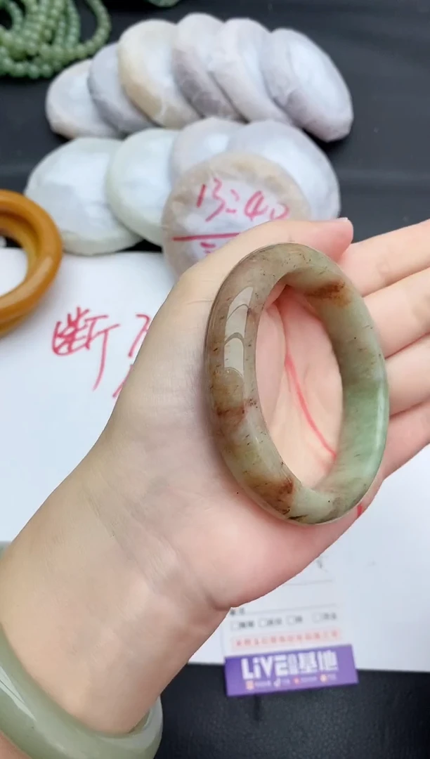 未镶嵌手镯石英质玉111+55/56