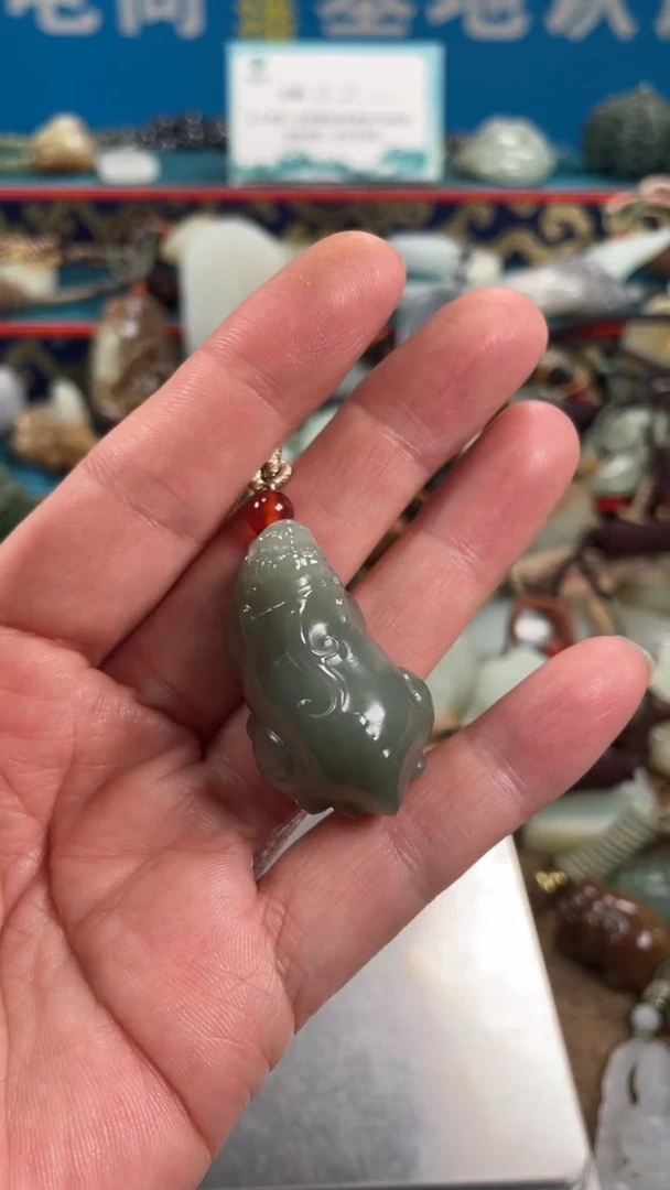 未镶嵌和田玉挂件0024