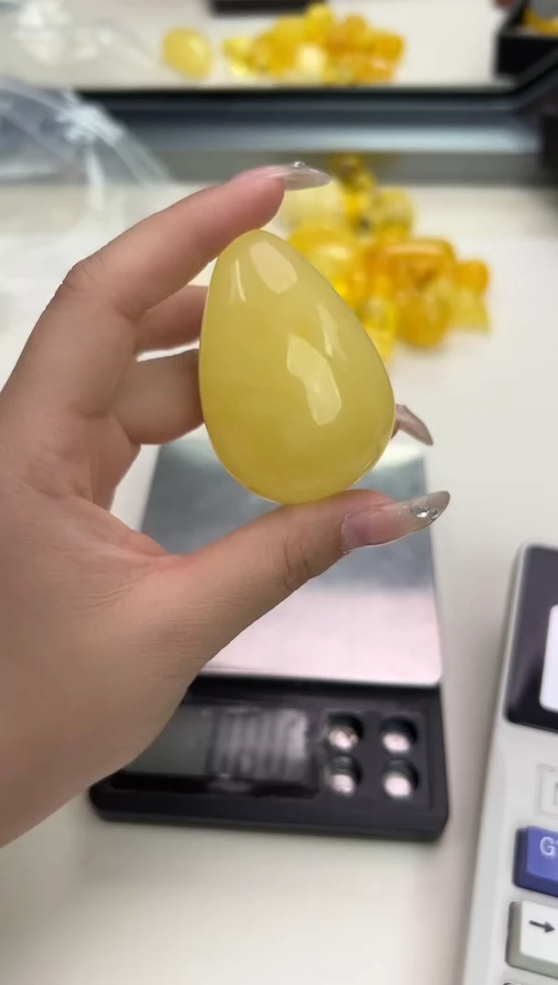 裸石琥珀未镶嵌琥珀蜜蜡吊坠