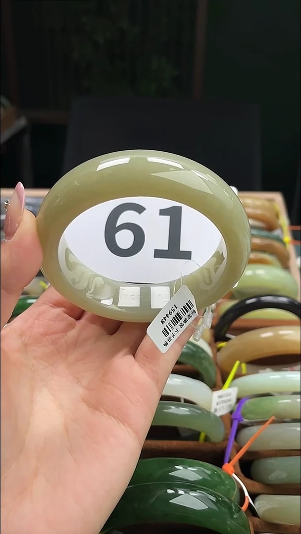 定制和田玉和田玉手镯