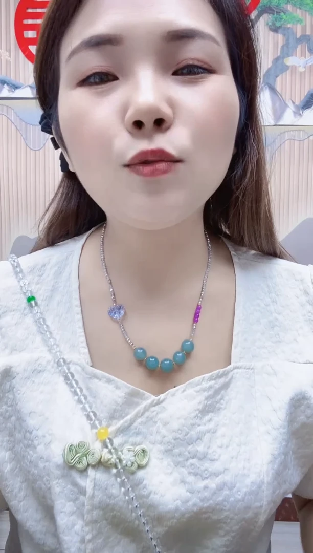翡翠未镶嵌颈饰A45DSDFDSFDS