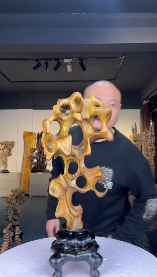 金丝楠$***0金丝楠自然随型摆件