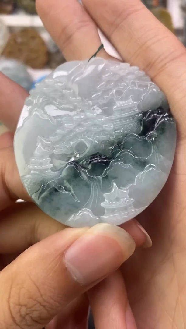 颈饰未镶嵌翡翠清**河天然翡翠