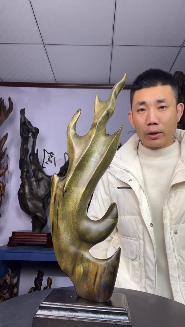 金丝楠木雕款细**风金丝楠木工艺品摆件