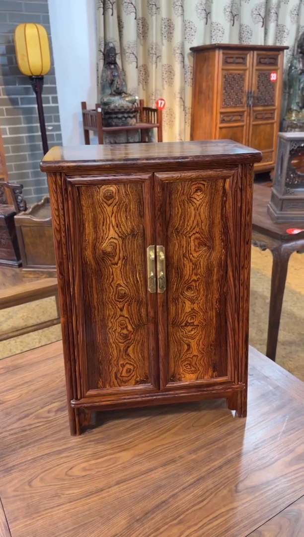 木紫***晁黄花梨  面条柜  摆件