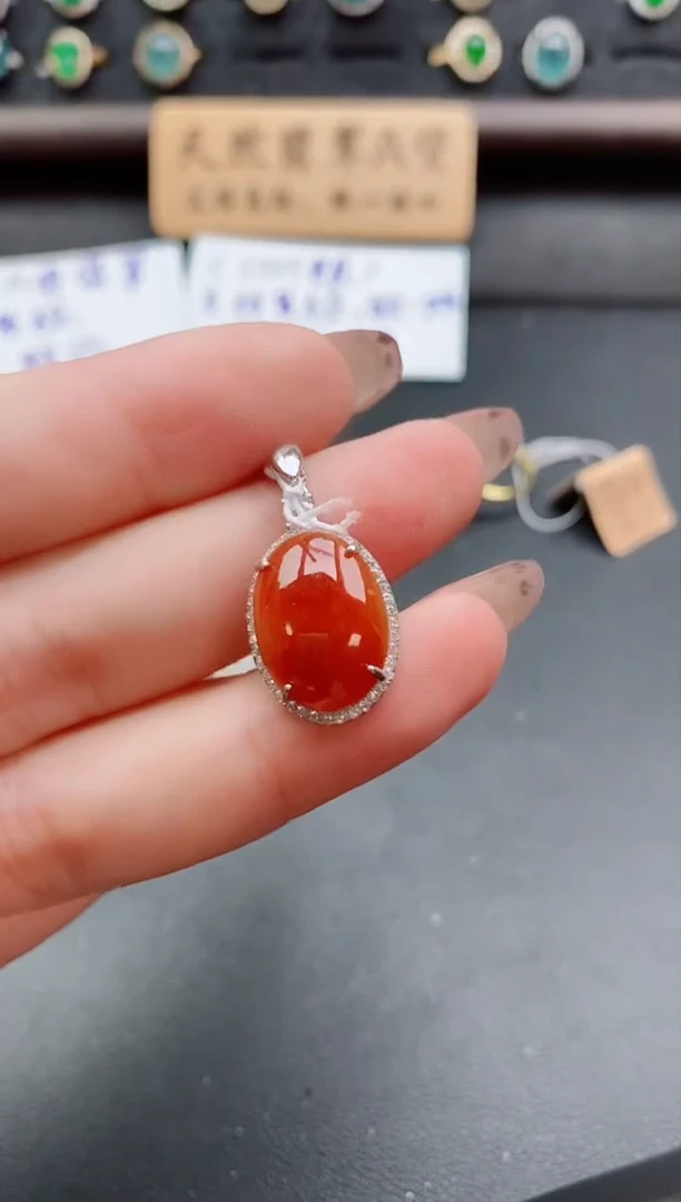 吊坠(赠链)银S925镶嵌翡翠1