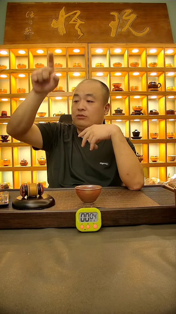 茶盏小*火679.。。。