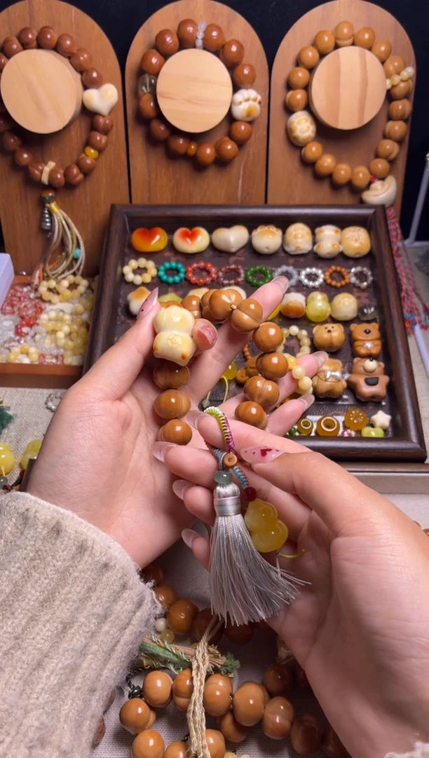 手串猴头核桃小*萝差价