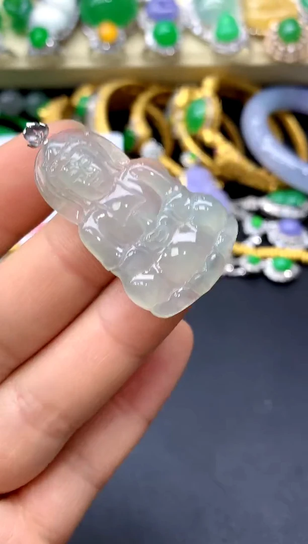 颈饰18K金镶嵌翡翠125-中国好珍宝