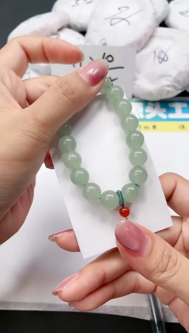 石英质玉手镯未镶嵌手链